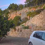 Merkuri - 3-storey With Sea View * Vlorë