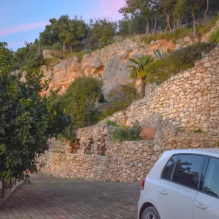Merkuri - 3-storey With Sea View * Vlorë