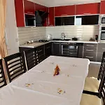 Merkuri - 3-storey With Sea View * Влёра