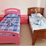 Дом отдыха Merkuri - 3-storey With Sea View *