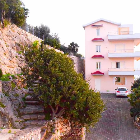 Merkuri - 3-storey With Sea View Semesterbostad Vlorë