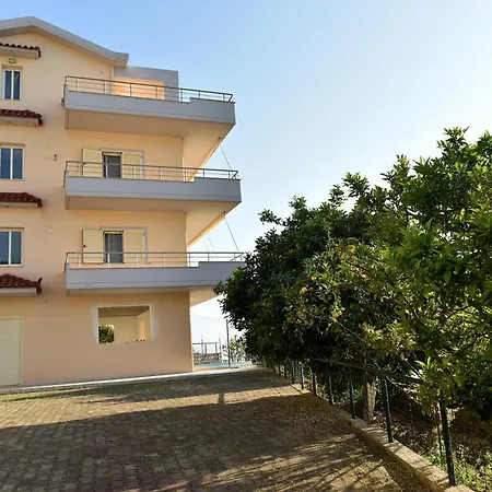 Semesterbostad Merkuri - 3-storey With Sea View Vlorë