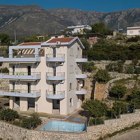 Merkuri - 3-storey With Sea View Semesterbostad Vlorë