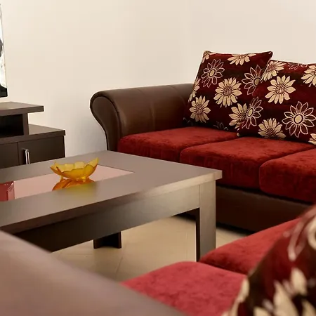 Merkuri - 3-storey With Sea View *