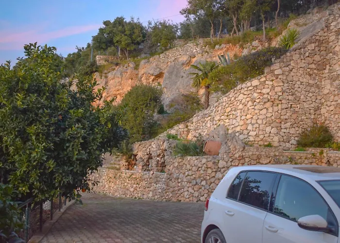 Merkuri - 3-storey With Sea View * Vlorë