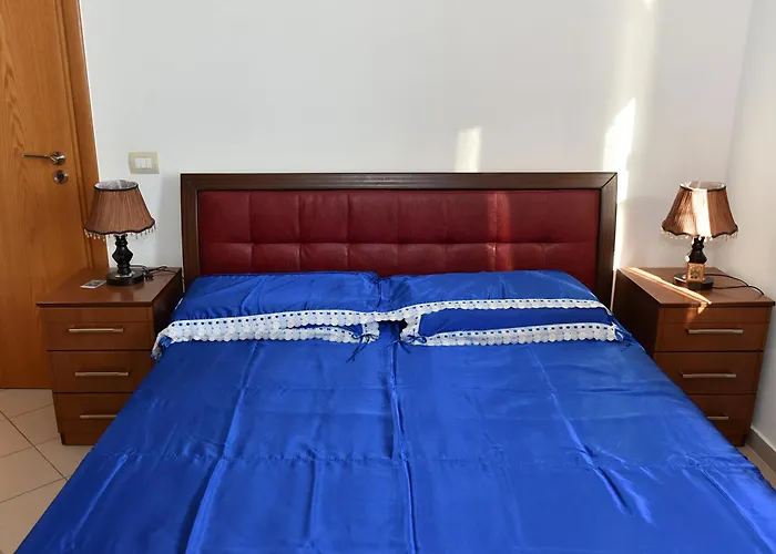 Casa vacanze Merkuri - 3-storey With Sea View