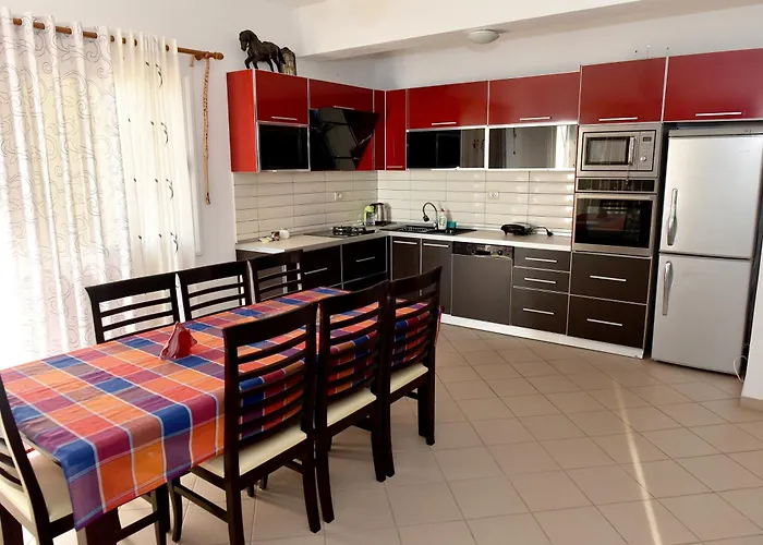 Casa vacanze Merkuri - 3-storey With Sea View *