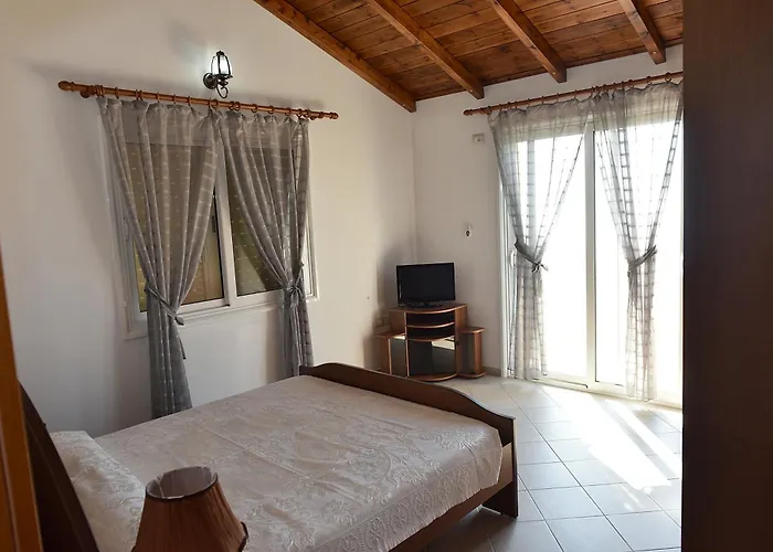 Casa vacanze Merkuri - 3-storey With Sea View